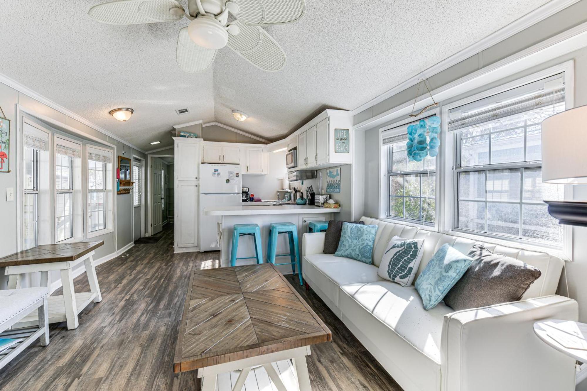 Walk To Beach Miramar Tropical Cabana With Deck! Destin Exterior photo