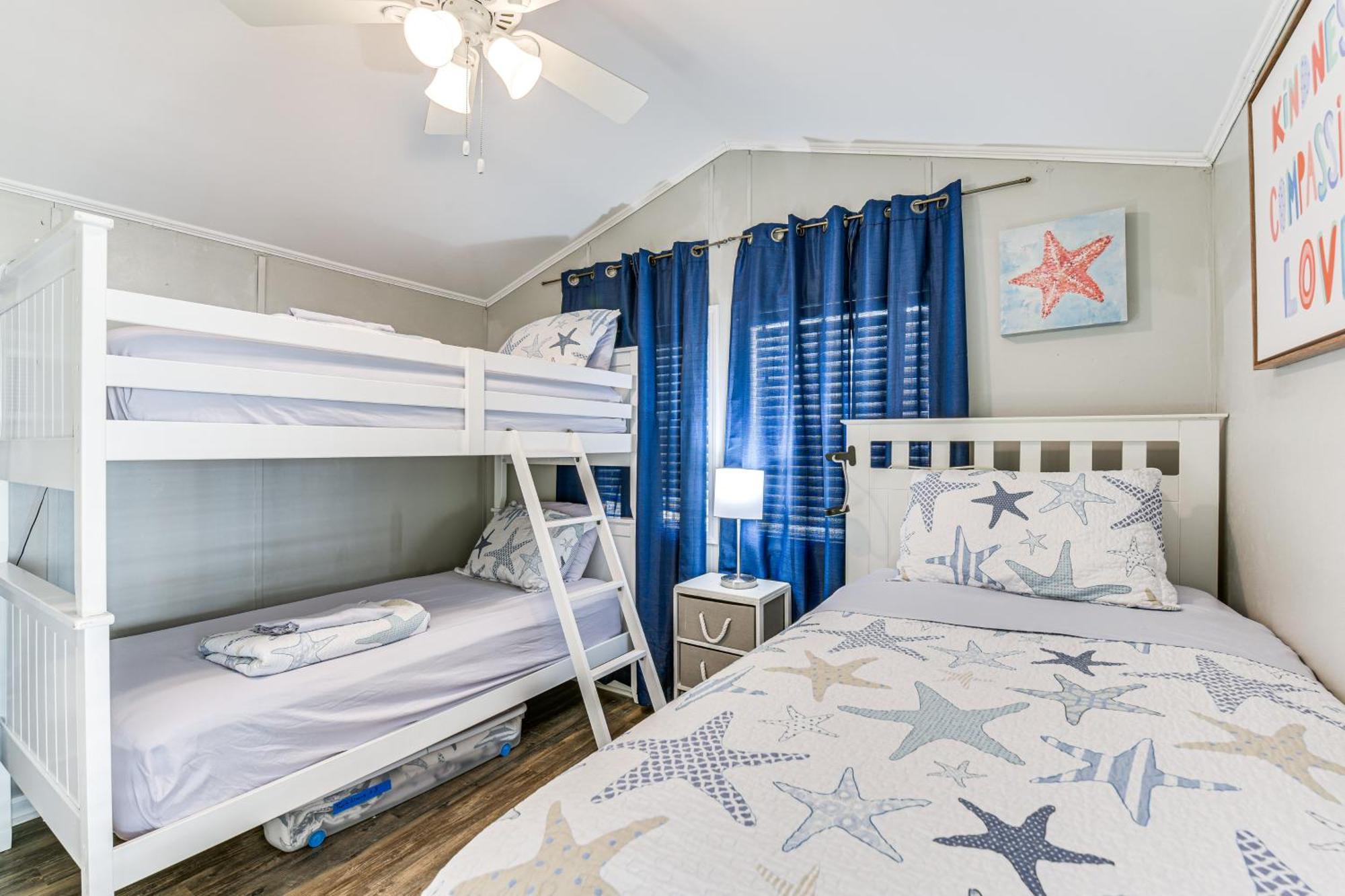Walk To Beach Miramar Tropical Cabana With Deck! Destin Exterior photo