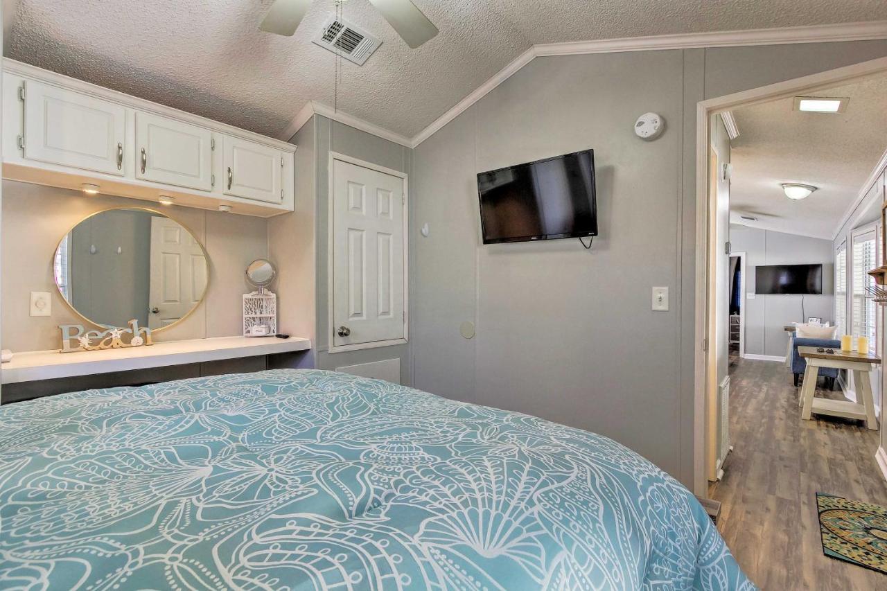 Walk To Beach Miramar Tropical Cabana With Deck! Destin Exterior photo